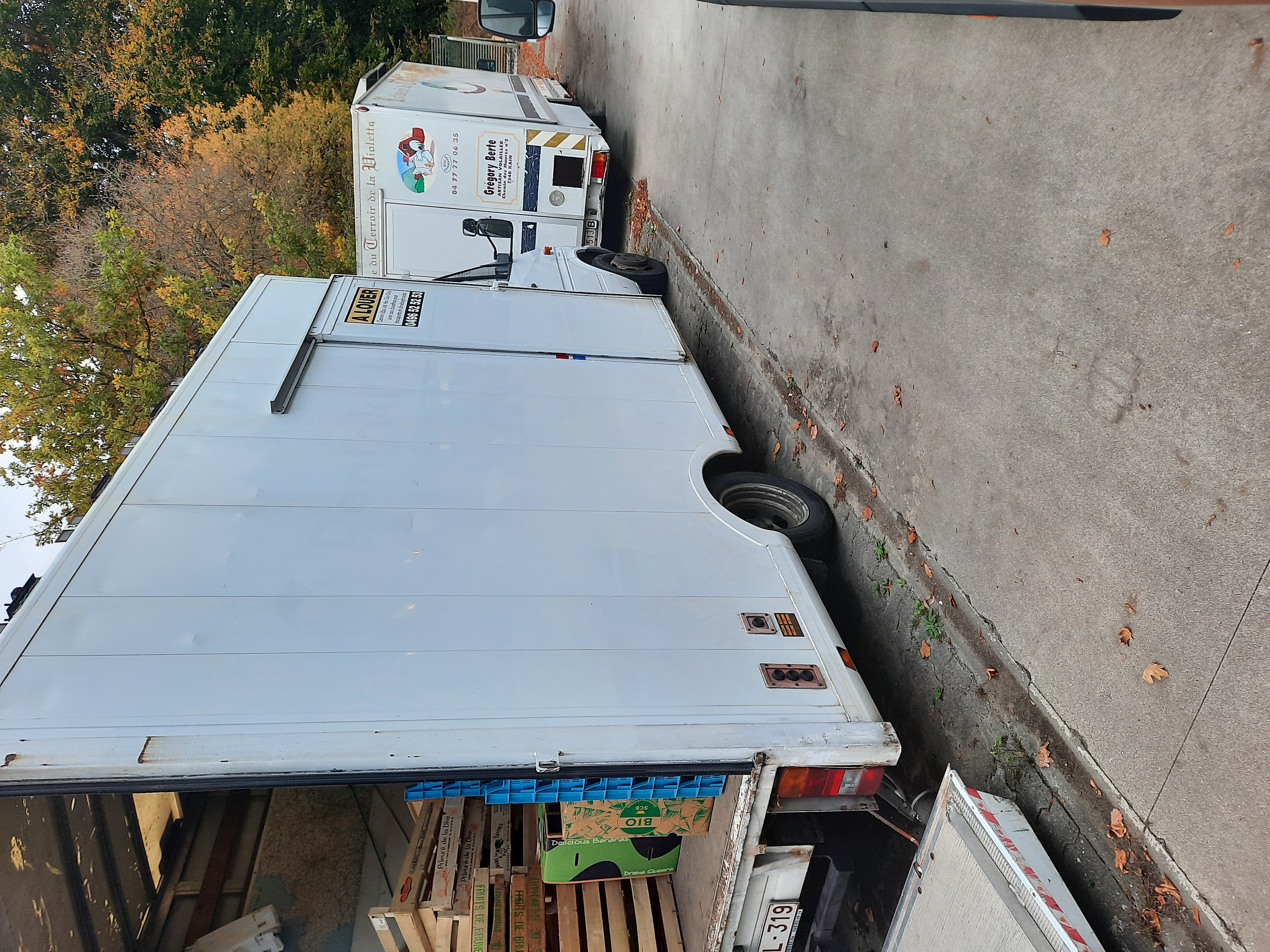 A vendre camion Mercedes-Benz 