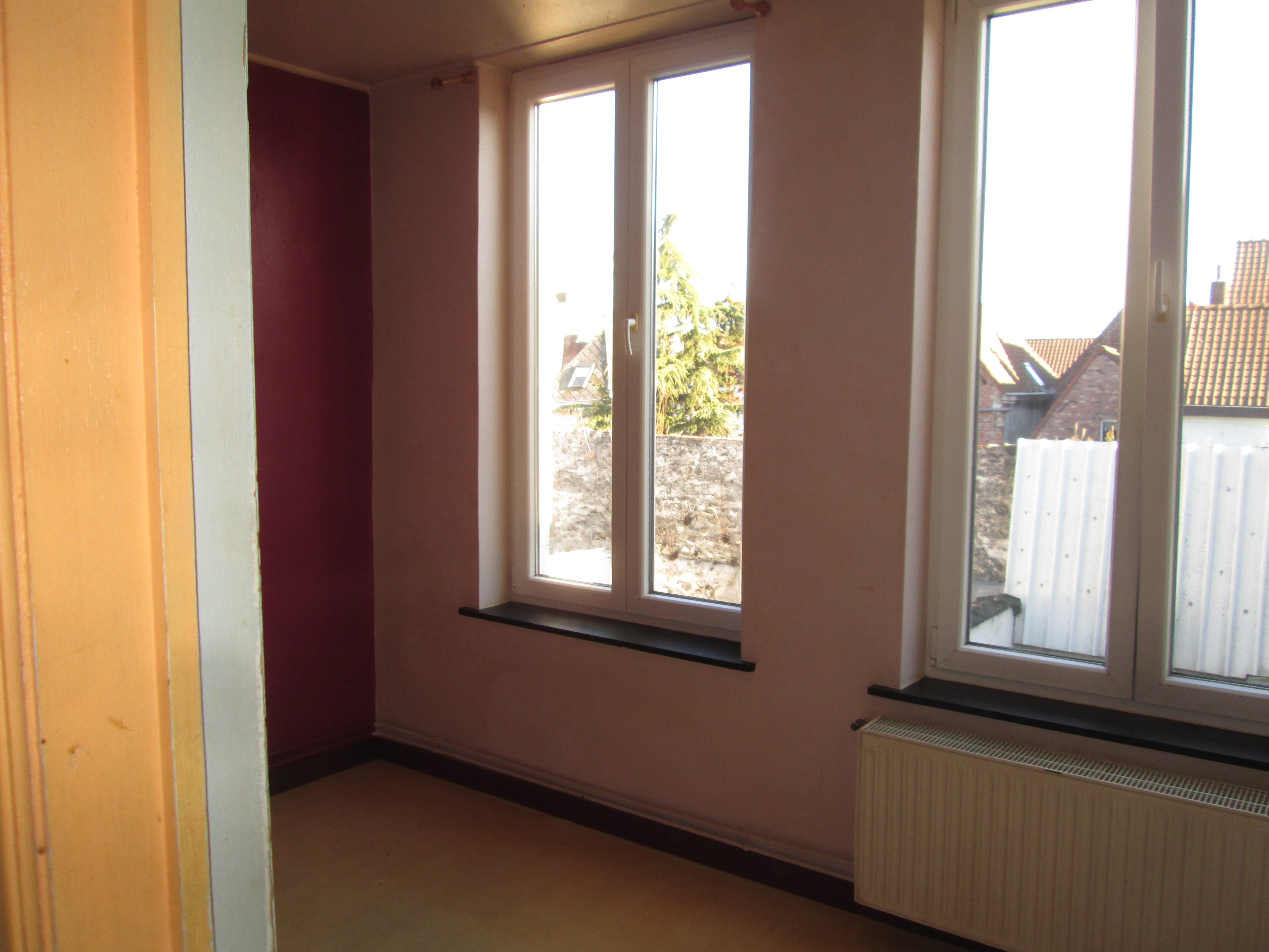 APPARTEMENT 1 CHAMBRE A LOUER Bd Bara à Tournai