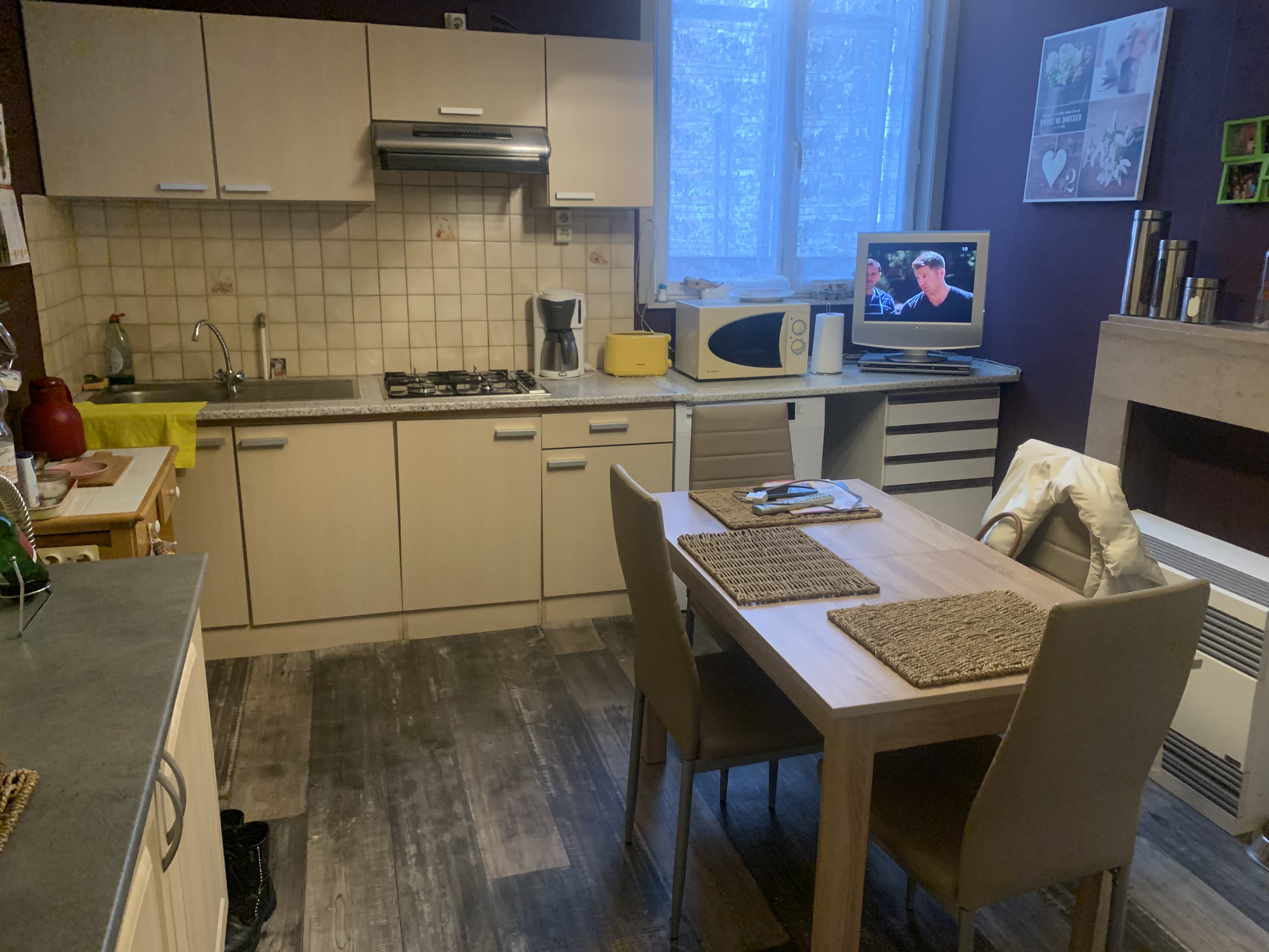 Appartement 1ch/450€/centre Tournai