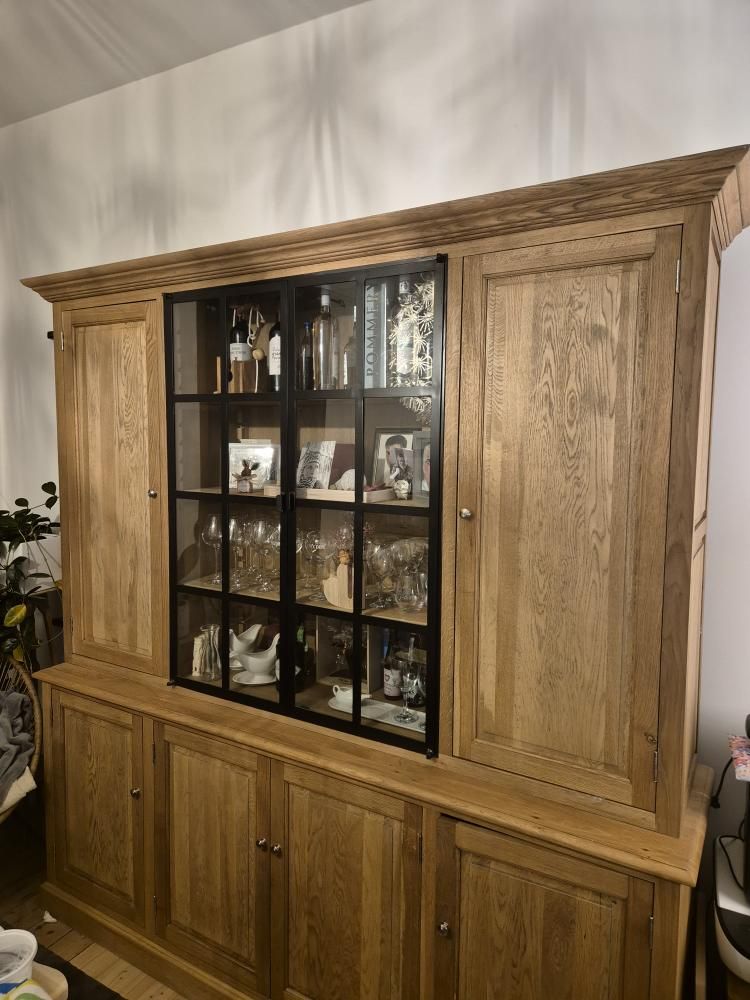 A vendre buffet  double corps 